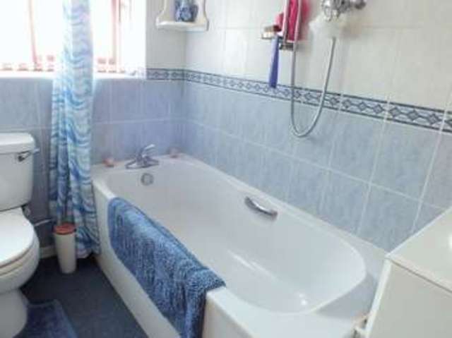  Image of 3 bedroom Semi-Detached house for sale in Cromwell Way Kidlington OX5 at Cromwell Way  Kidlington, OX5 2LW