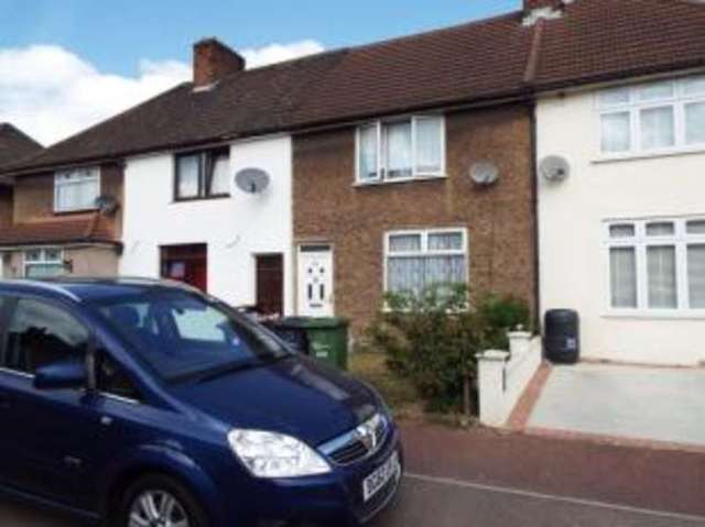  Image of 3 bedroom Detached house for sale in Sheppey Road Dagenham RM9 at Dagenham Essex Becontree, RM9 4JX