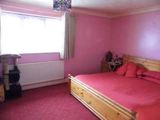  Image of 4 bedroom Detached house for sale in Darwin Close Sutton Bridge Spalding PE12 at Spalding Lincolnshire Spalding, PE12 9QT