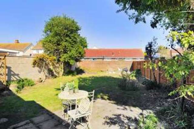  Image of 3 bedroom Bungalow for sale in Dawes Close Worthing BN11 at Dawes Close  Worthing, BN11 2LB
