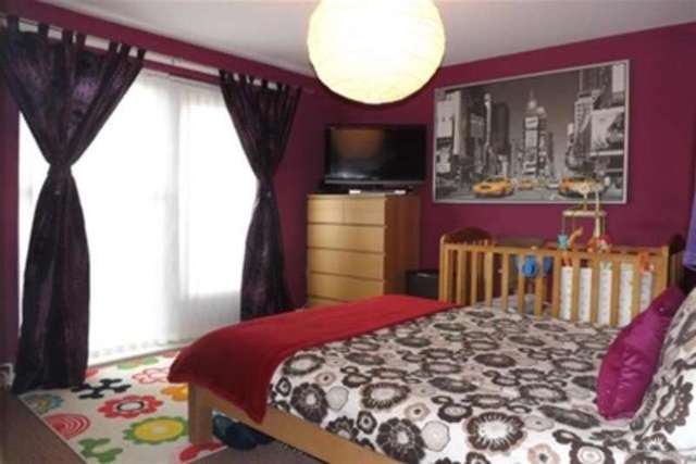  Image of 2 bedroom Flat to rent in Denbigh Court Castlefields Runcorn WA7 at Runcorn, WA7 2NP