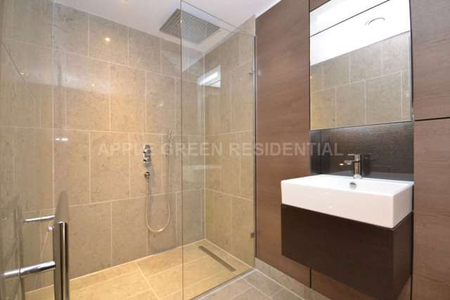  Image of 1 bedroom Apartment to rent in Dorset Square London NW1 at Dorset Square Marylebone London, NW1 6QJ