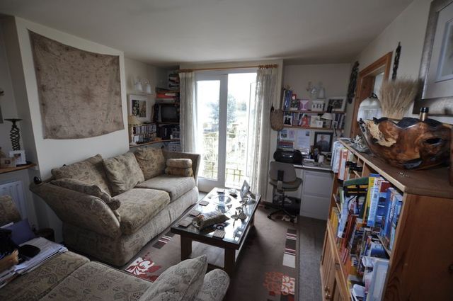  Image of 5 bedroom Detached house for sale in Dovecliff Road Rolleston-on-Dove Burton-on-Trent DE13 at Dovecliff Road Rolleston-on-Dove Burton-On-Trent, DE13 9AU
