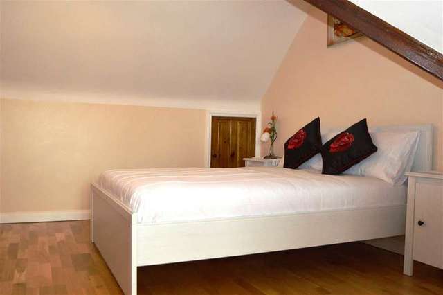  Image of 4 bedroom Semi-Detached house to rent in Dover House Road London SW15 at Roehampton, SW15 5AT