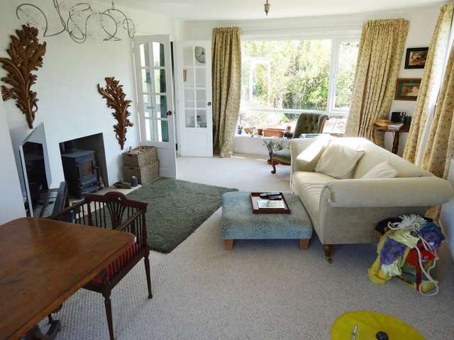  Image of 2 bedroom Bungalow for sale in Duck Lane Limington Yeovil BA22 at Duck Lane Limington Yeovil, BA22 8EL