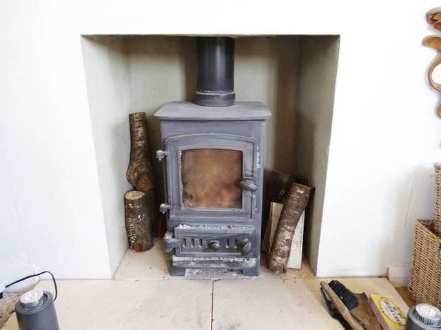  Image of 2 bedroom Bungalow for sale in Duck Lane Limington Yeovil BA22 at Duck Lane Limington Yeovil, BA22 8EL