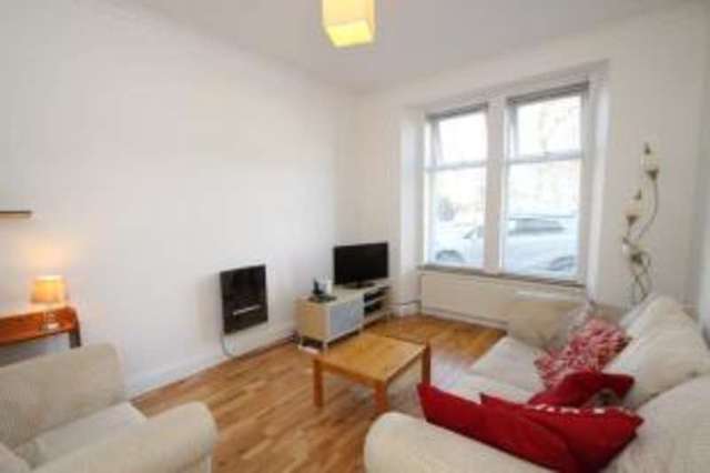  Image of 2 bedroom Flat for sale in Dumbarton Road Whiteinch Glasgow G14 at Scotstoun Glasgow Yoker, G14 9UY