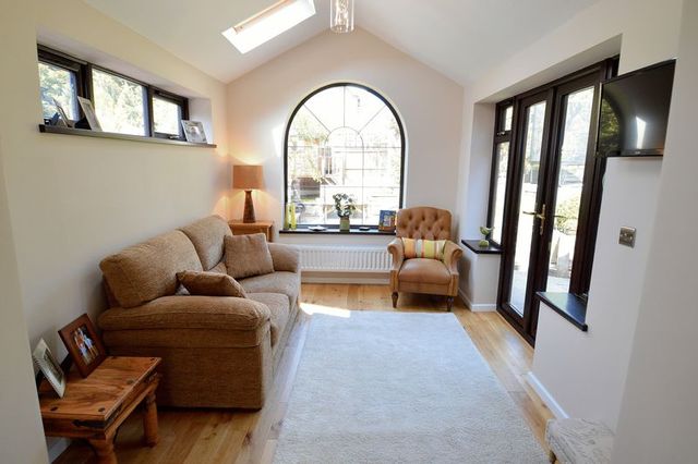  Image of 4 bedroom Detached house for sale in Duxford Close Redditch B97 at Duxford Close Headless Cross Redditch, B97 5BY