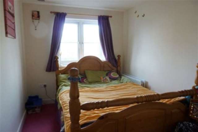  Image of 2 bedroom Flat to rent in East Fields Road Stoke Park Bristol BS16 at Bristol, BS16 1FQ