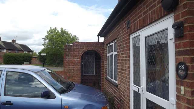  Image of Studio flat to rent in Eastbourne Road Feltham TW13 at Eastbourne Road Hanworth Feltham, TW13 5EY