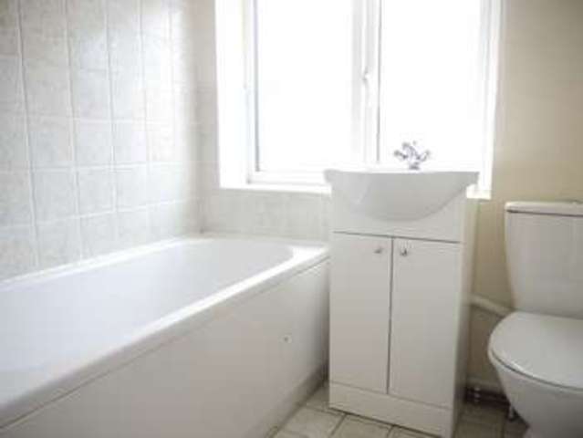  Image of 3 bedroom Terraced house for sale in Heron Square Eastleigh SO50 at Heron Square  EASTLEIGH, SO50 9JD