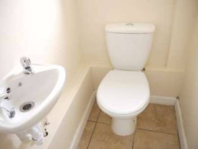  Image of 3 bedroom Terraced house for sale in Heron Square Eastleigh SO50 at Heron Square  EASTLEIGH, SO50 9JD
