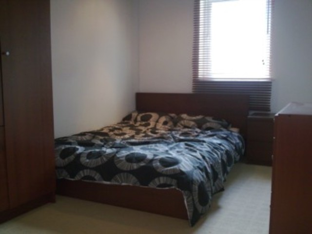  Image of 2 bedroom Apartment to rent in Elmira Way Salford M5 at Elmira Way Salford Quays Salford, M5 3DE
