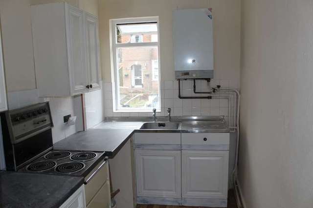  Image of 1 bedroom Flat to rent in Emmanuel Road Hastings TN34 at Hastings East Sussex St Helen