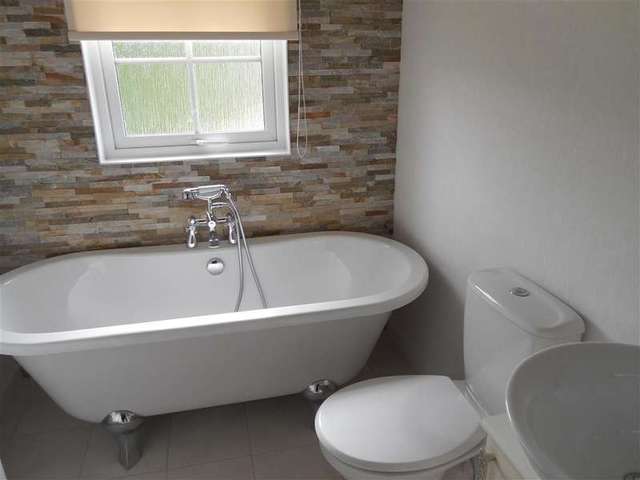  Image of 2 bedroom Detached house for sale in Brooks Green Brooks Green Horsham RH13 at Brooks Green West Sussex Brooks Green, RH13 0TR