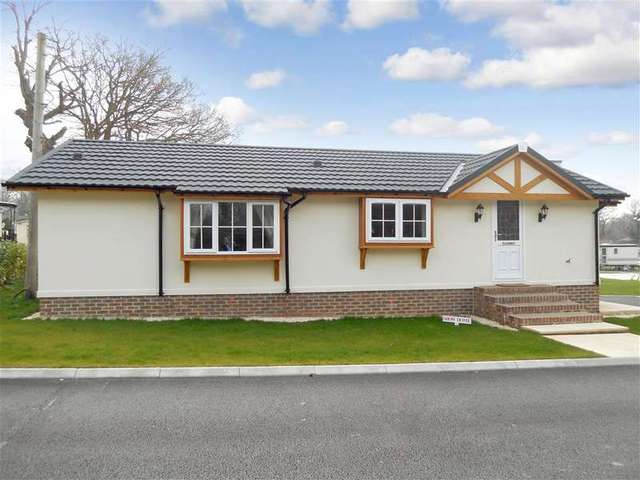  Image of 2 bedroom Detached house for sale in Brooks Green Brooks Green Horsham RH13 at Brooks Green West Sussex Brooks Green, RH13 0TR