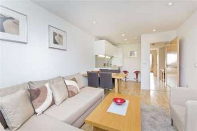  Image of 1 bedroom Detached house to rent in Essex Road London N1 at London  Essex Road, N1 3GH