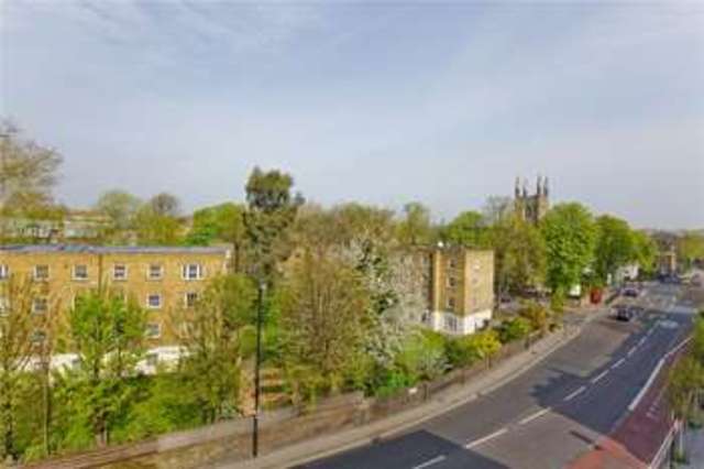  Image of 1 bedroom Detached house to rent in Essex Road London N1 at London  Essex Road, N1 3GH