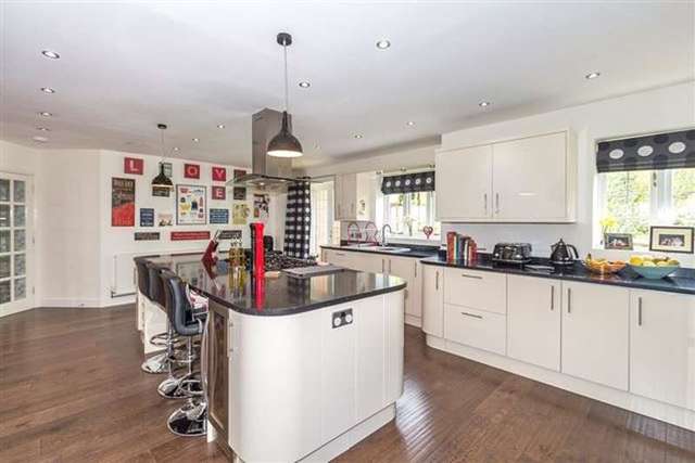  Image of 6 bedroom Detached house for sale in Fairlight Drive Barnt Green Birmingham B45 at Fairlight Drive  Barnt Green, B45 8TB