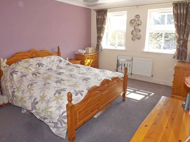  Image of 4 bedroom Detached house for sale in Fairwater Close Evesham WR11 at Fairwater Close  Evesham, WR11 1GF