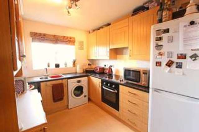  Image of 2 bedroom Flat for sale in Falcon Way Bourne PE10 at Falcon Way  Bourne, PE10 0GR