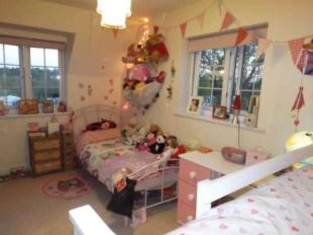  Image of 5 bedroom Detached house for sale in Farnham Park Close Farnham GU9 at Farnham Surrey Farnham, GU9 9FG