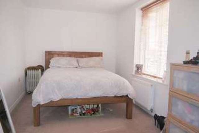  Image of 2 bedroom Flat for sale in Field Leys Way Birstall Leicester LE4 at Field Leys Way  Birstall, LE4 3EL