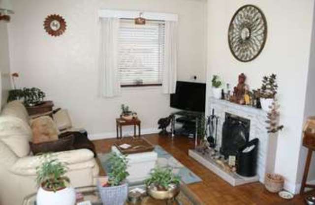  Image of 3 bedroom Detached house for sale in High Street Hindon Salisbury SP3 at Field Way  Hindon, SP3 6DP