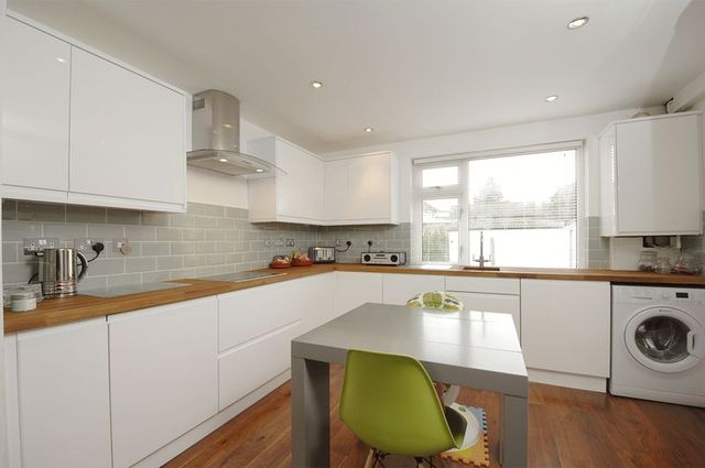  Image of 3 bedroom Semi-Detached house to rent in First Avenue Walton-on-Thames KT12 at First Avenue  Walton-On-Thames, KT12 2HL