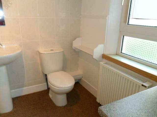  Image of 1 bedroom Flat for sale in Alexandra Parade Dunoon PA23 at Alexandra Parade  Dunoon, PA23 8AN