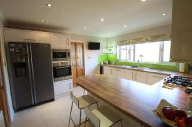  Image of 4 bedroom Detached house for sale in Flures Drive Erskine PA8 at Erskine Renfrewshire Erskine, PA8 7DF