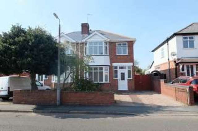  Image of 3 bedroom Semi-Detached house for sale in Francis Road Stourport-on-Severn DY13 at Francis Road  Stourport-On-Severn, DY13 8PL