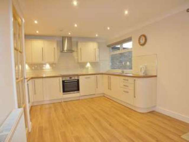  Image of 3 bedroom Detached house to rent in Freeborn Close Kidlington OX5 at Freeborn Close  Kidlington, OX5 2BH