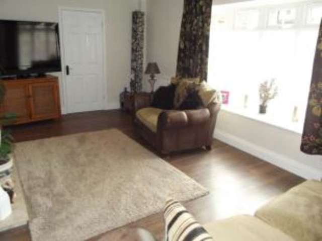  Image of 5 bedroom End of Terrace for sale in The Upway Basildon SS14 at Fryerns Basildon Basildon, SS14 2JD