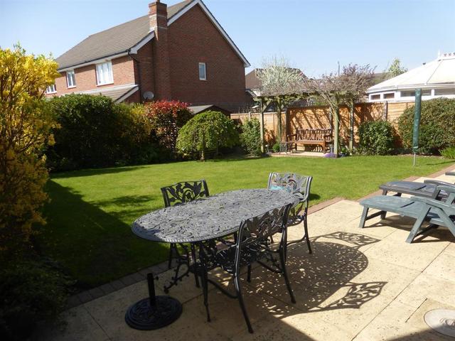  Image of 4 bedroom Detached house for sale in Galloway Drive Dartford DA1 at Braeburn Park Kent Crayford, DA1 3QJ
