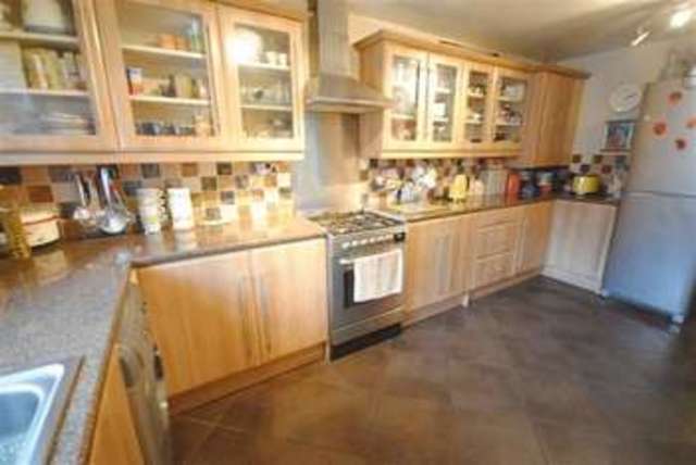  Image of 4 bedroom Terraced house for sale in Garmoyle Road Wavertree Liverpool L15 at Garmoyle Road Wavertree Liverpool, L15 3JH
