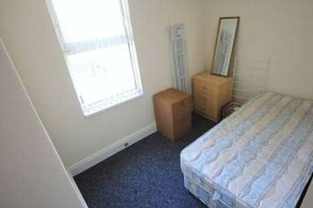  Image of 3 bedroom Terraced house for sale in Garmoyle Road Wavertree Liverpool L15 at Garmoyle Road  Liverpool, L15 3HN
