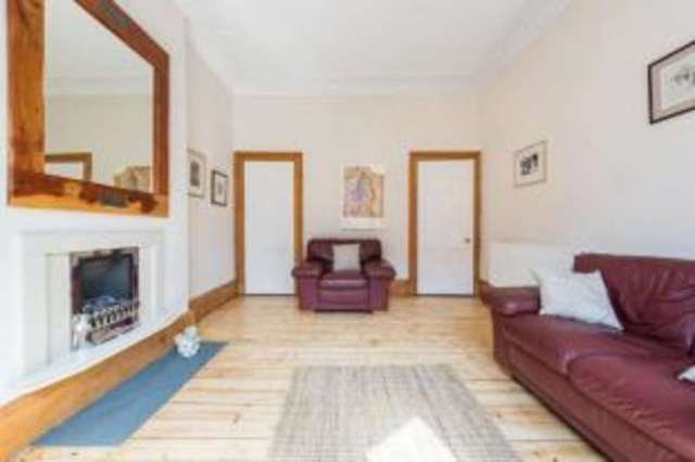  Image of 1 bedroom Flat for sale in Garthland Drive Dennistoun Glasgow G31 at Glasgow Lanarkshire Birkwood, G31 2RE