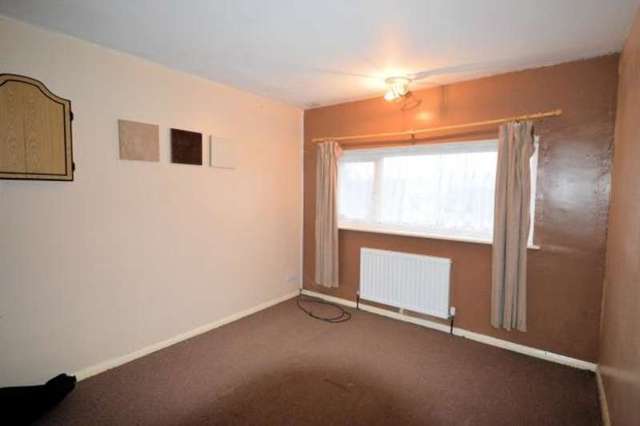  Image of 3 bedroom Terraced house for sale in Gildercliffe Scarborough YO12 at Gildercliffe  Scarborough, YO12 6NX