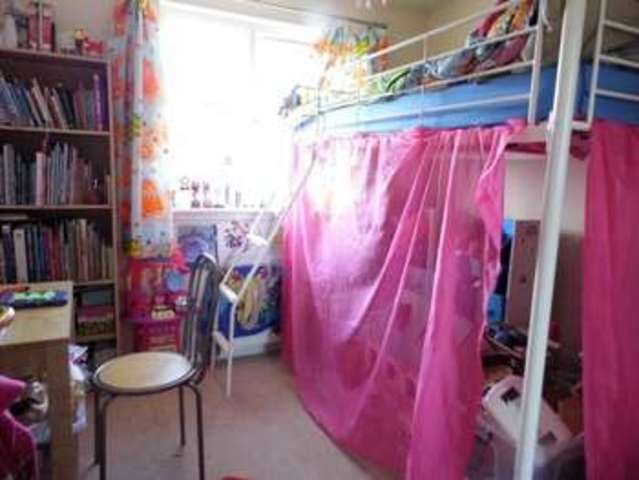  Image of 4 bedroom Detached house for sale in Glen Shee Lane Carluke ML8 at Carluke Lanarkshire Carluke, ML8 4RX