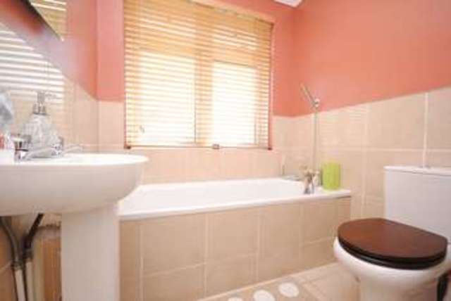  Image of 3 bedroom Semi-Detached house for sale in Glenfield Avenue Southampton SO18 at Glenfield Avenue Bitterne Southampton, SO18 4EU