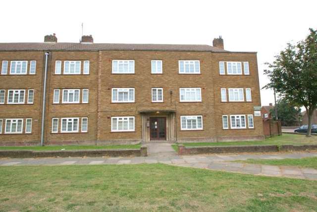  Image of 2 bedroom Flat to rent in Grace Walk Deal CT14 at Grace Walk  Deal, CT14 9RT