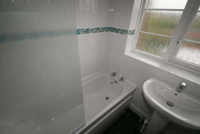  Image of 2 bedroom Flat to rent in Grace Walk Deal CT14 at Grace Walk  Deal, CT14 9RT