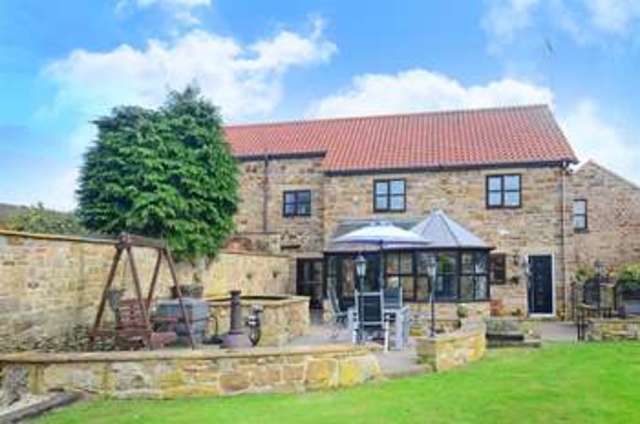  Image of 5 bedroom Property for sale in Farm View Road Kimberworth Rotherham S61 at Farm View Road ROTHERHAM ROTHERHAM, S61 2BL
