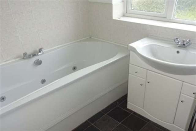  Image of 3 bedroom Detached house to rent in Grange Crescent Rushall Walsall WS4 at Walsall, WS4 1NS