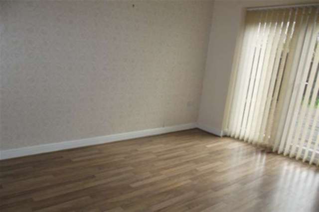  Image of 3 bedroom Detached house to rent in Grasmere Drive Bury BL9 at Bury, BL9 9GA