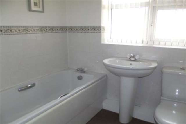  Image of 3 bedroom Detached house to rent in Grasmere Drive Bury BL9 at Bury, BL9 9GA