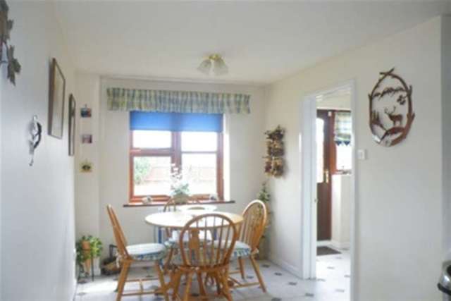 Image of 5 bedroom Detached house to rent in Great Portway Biddenham Bedford MK40 at Bedford, MK40 4GB