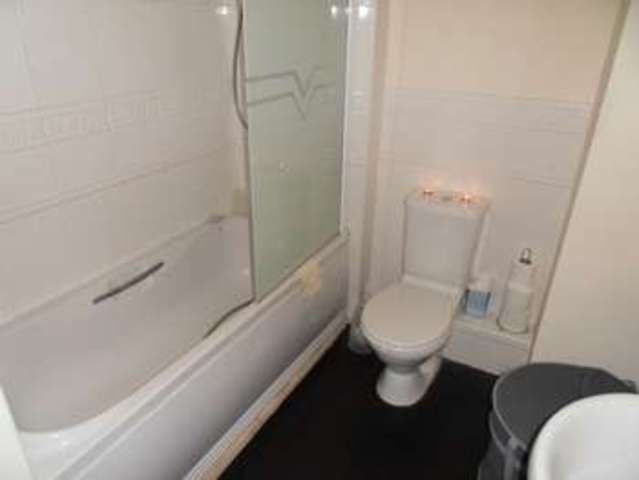  Image of 2 bedroom Flat for sale in Great Park Drive Leyland PR25 at Great Park Drive  Leyland, PR25 3UN