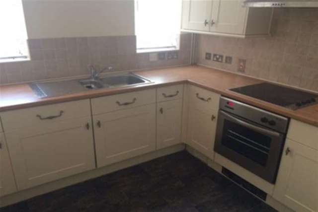  Image of 2 bedroom Flat to rent in Grosvenor Gate Leicester LE5 at Leicester, LE5 0TL